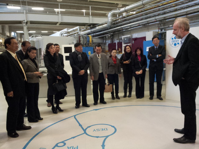 DESY2014-02-24 12.46.49