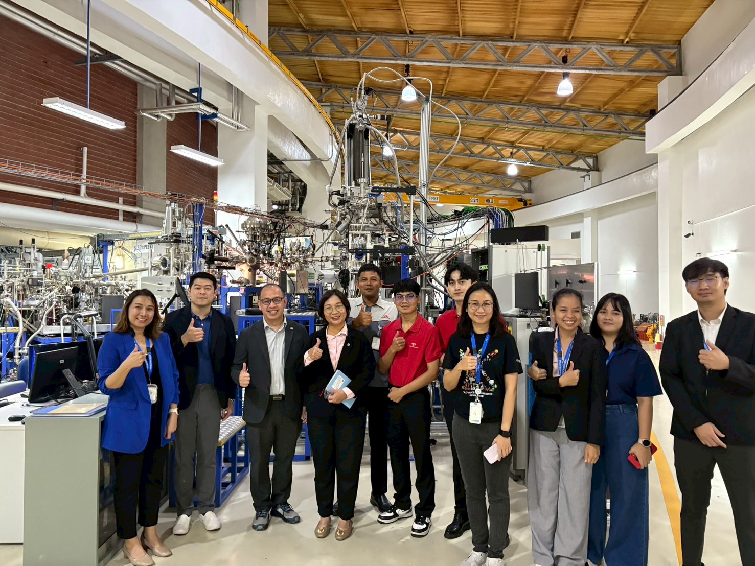 LINE ALBUM Thai tohken 16968 250917 15